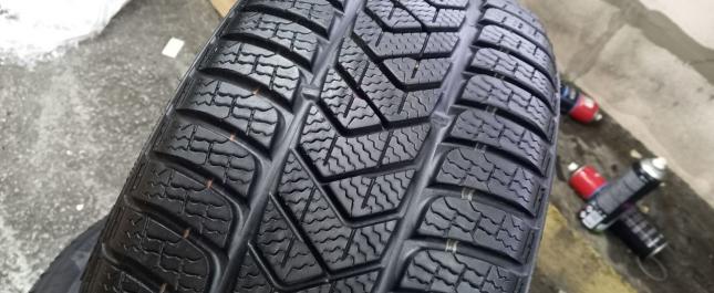 Pirelli Winter Sottozero 3 225/40 R18 92