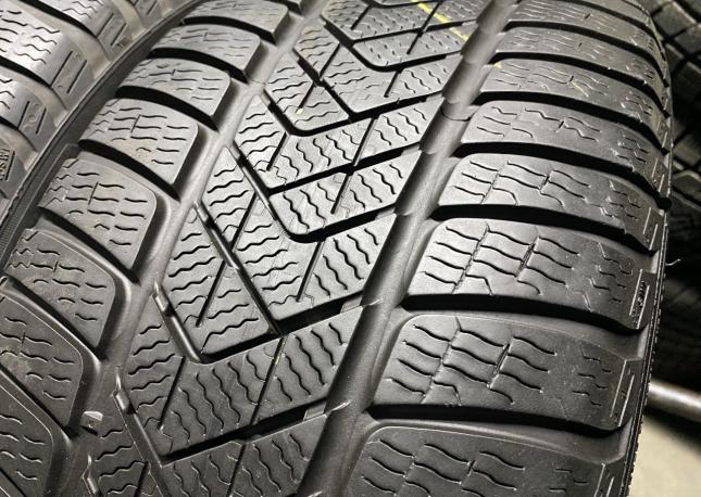 Pirelli Winter Sottozero 3 245/40 R19 и 275/35 R19 98V