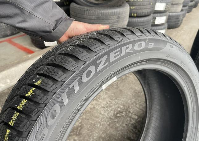 Pirelli Scorpion Winter RFT 245/45 R19 и 275/40 R19 V