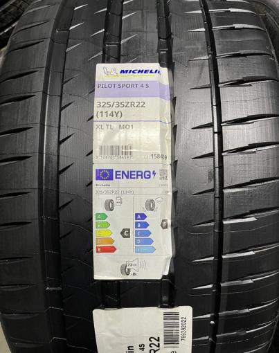 Michelin Pilot Sport 4 S Acoustic 285/40 R22 и 325/35 R22 Y