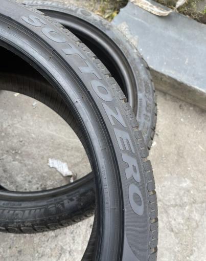 Pirelli Winter Sottozero II 245/35 R20 95W