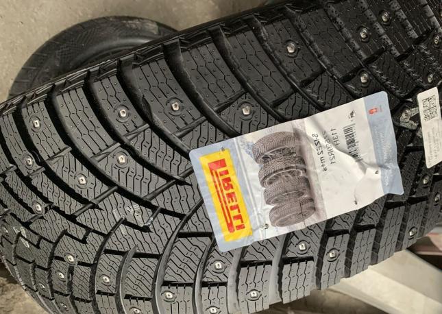 Pirelli Ice Zero 2 275/50 R21