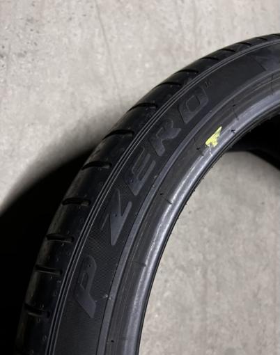 Pirelli P Zero PZ4 255/35 R21