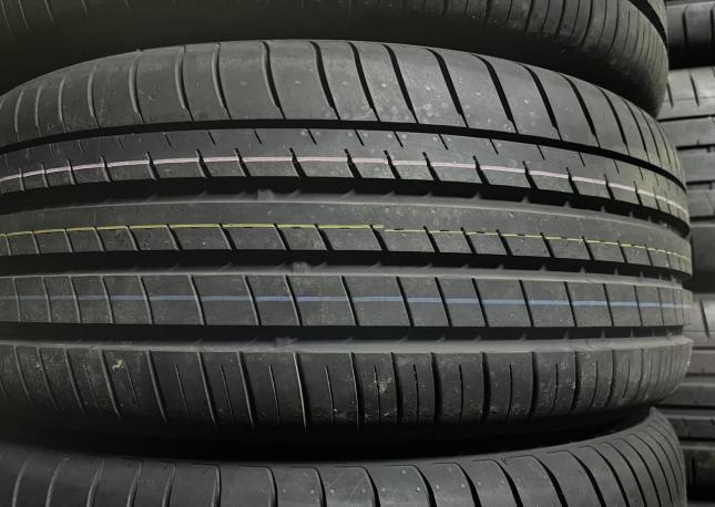 Nexen N&#39;Fera Primus 235/50 R19 103V