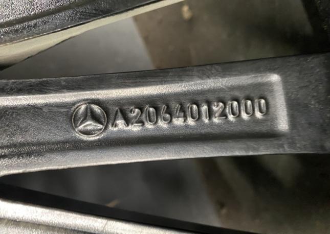 Оригинальные колеса Mercedes C class W206 R19