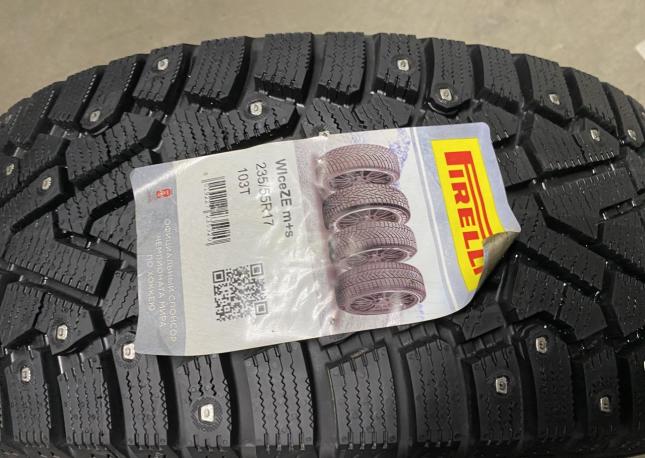 Pirelli Ice Zero 235/55 R17 103T