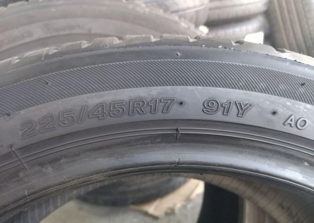 Bridgestone Turanza T005 225/45 R17 91Y