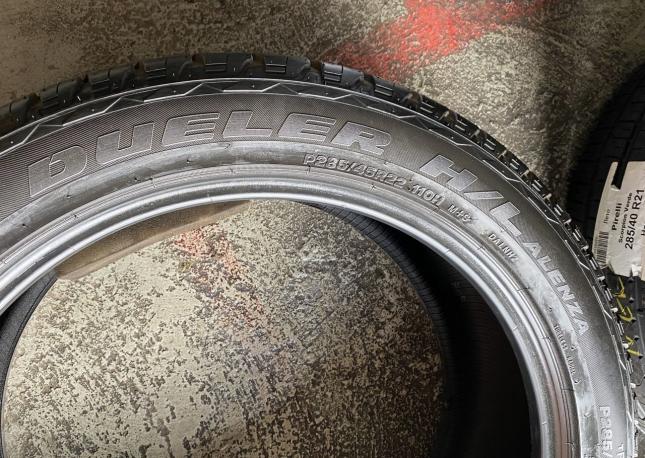 Bridgestone Dueler H/L Alenza 285/45 R22 110H