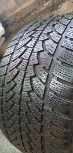 Nokian Tyres WR 295/30 R19 100V