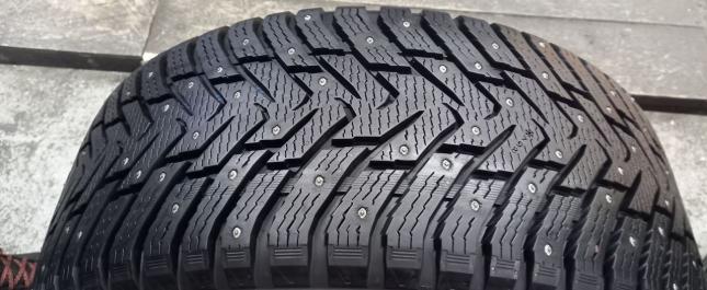 Nokian Tyres Hakkapeliitta 8 SUV 275/45 R20 110T