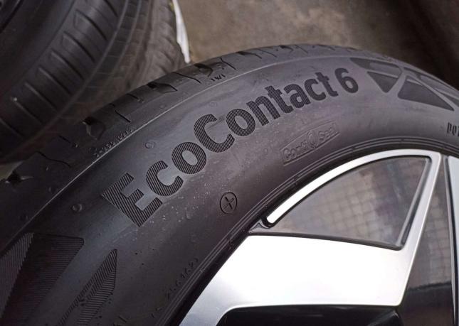 Continental ContiEcoContactCP 215/50 R19