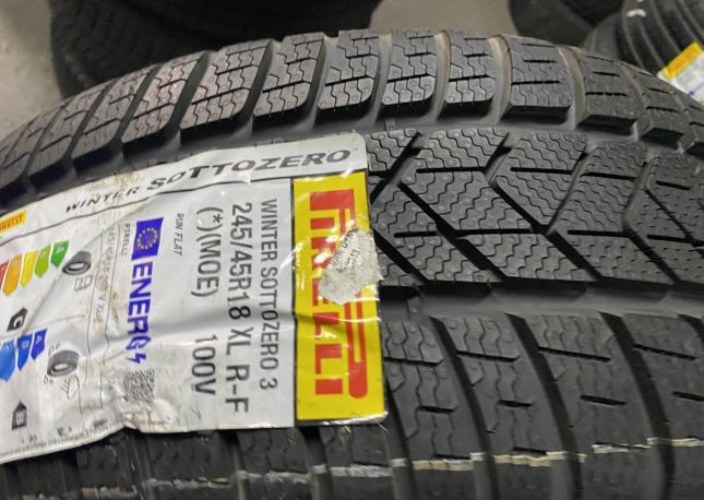 Pirelli Winter Sottozero 3 245/45 R18 100V