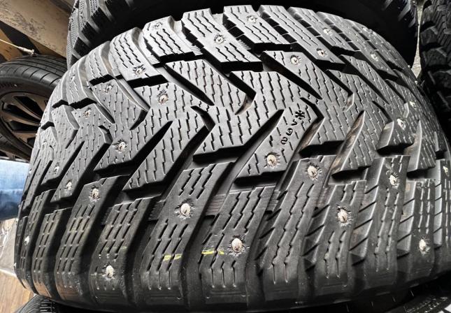 Nokian Tyres Hakkapeliitta 8 265/40 R21