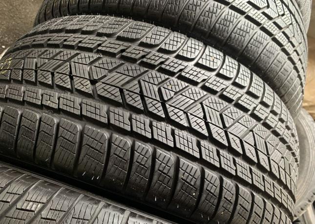 Pirelli Carrier Winter 275/50 R20