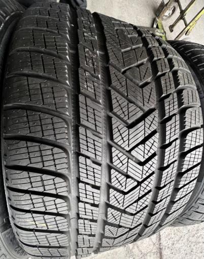 Pirelli Scorpion Winter 275/35 R22 и 315/30 R22