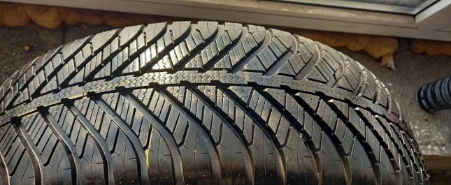 Goodyear Vector 4Seasons 205/60 R16 92H