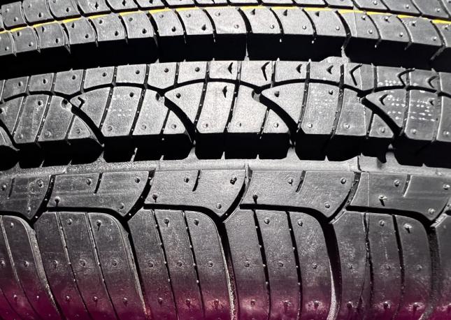 Nexen N&#39;Priz AH8 225/65 R16