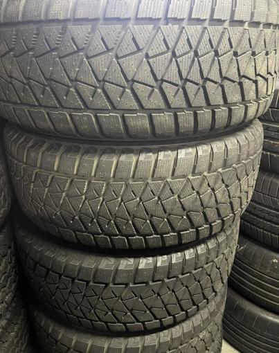 Bridgestone Blizzak DM-V2 275/50 R20 113S