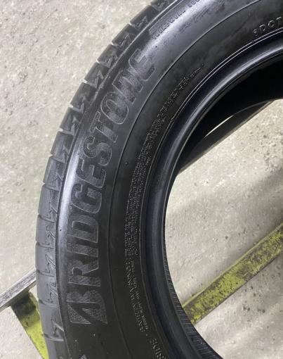 Bridgestone Alenza 001 225/65 R17