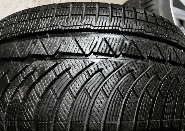 Michelin Pilot Alpin 235/35 R19