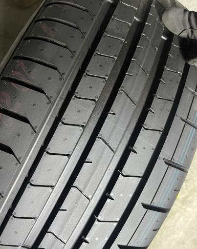 Pirelli P Zero PZ4 255/50 R19 107W