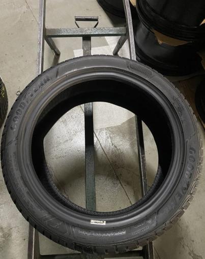 Goodyear UltraGrip Performance+ 225/45 R17