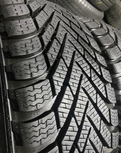 Pirelli Cinturato Winter 185/60 R15