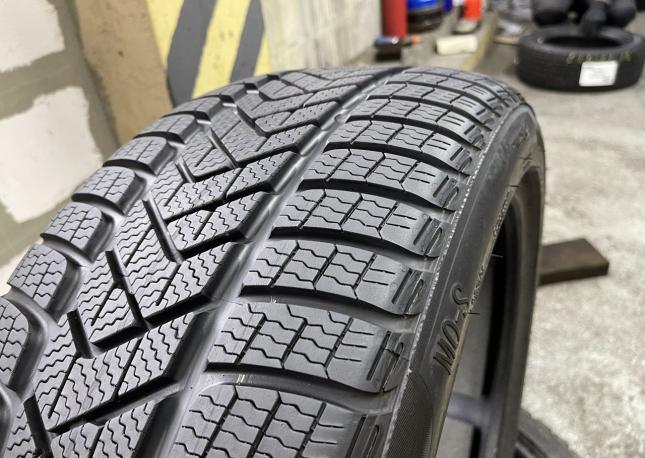 Pirelli Winter Sottozero 3 255/40 R20 101V