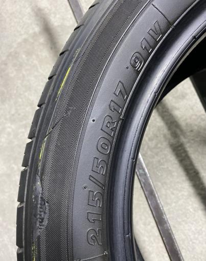 Kumho Solus KH17 215/50 R17