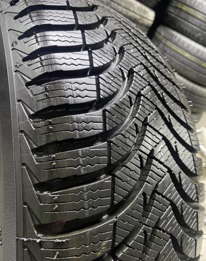 Michelin Alpin A4 205/55 R16