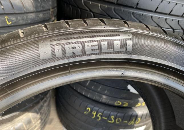 Pirelli P Zero PZ4 315/30 R21 105Y