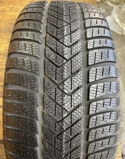 Pirelli Winter Sottozero 255/40 R20 101W