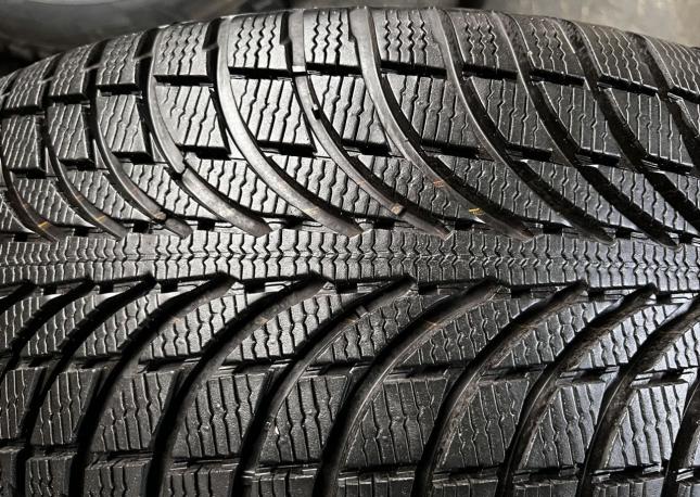 Michelin Latitude Alpin 235/55 R19