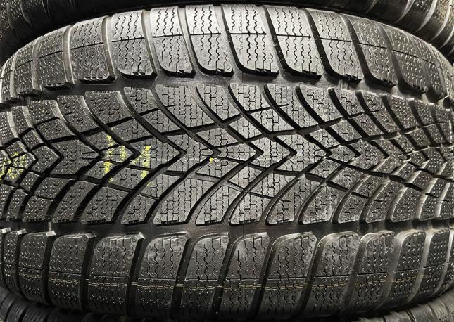 Dunlop Winter Sport 5 275/30 R21