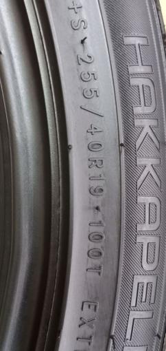 Nokian Tyres Hakkapeliitta 9 255/40 R19 100T