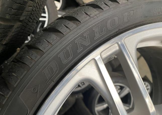 Dunlop SP Winter Sport 3D 235/35 R19 и 295/30 R19 91W