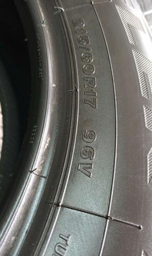 Bridgestone Dueler H/P 215/60 R17