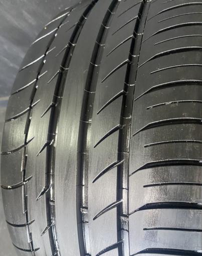 Michelin Pilot Sport 2 265/35 R19