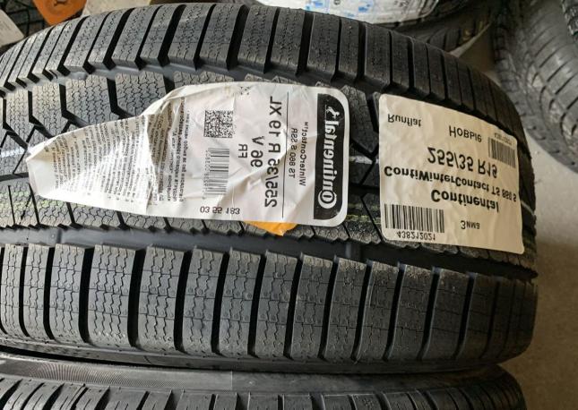 Continental ContiWinterContact TS 860 255/35 R19