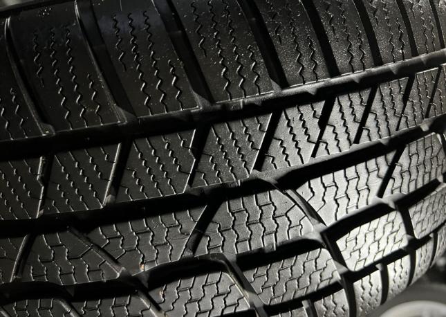 Continental WinterContact TS 850 P 245/40 R20