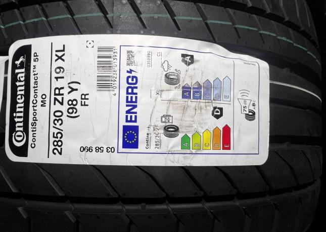 Continental ContiSportContact 5P 285/30 R19