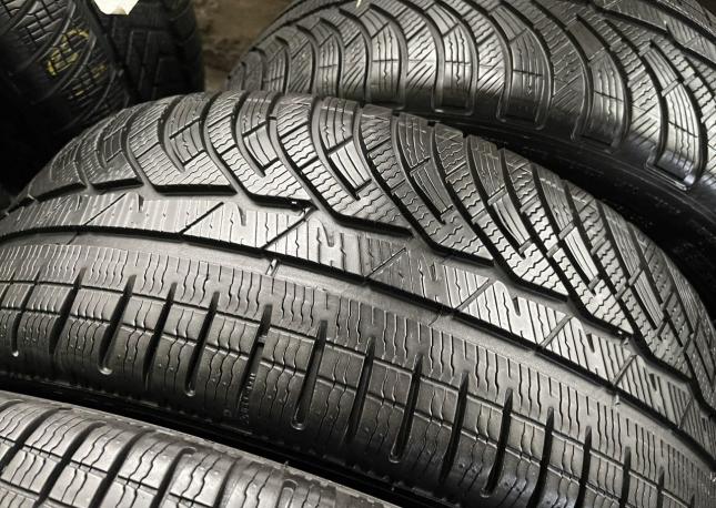 Michelin Pilot Alpin 4 225/45 R18