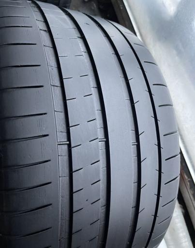 Michelin Pilot Super Sport 245/35 R20 и 295/30 R20 Y