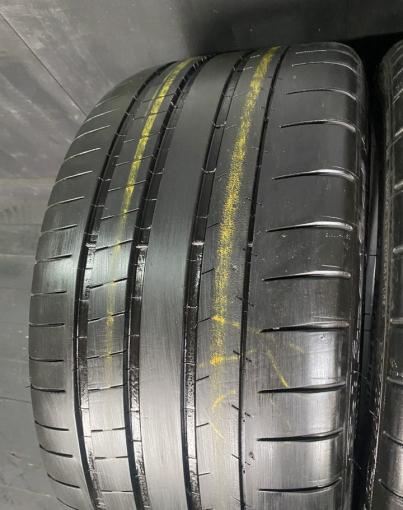 Michelin Pilot Super Sport 275/35 R19