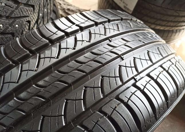 Michelin Latitude Tour 235/50 R18