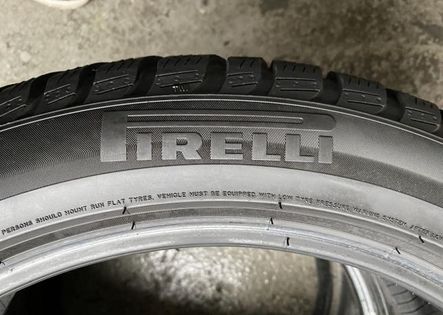 Pirelli Winter Sottozero 3 245/45 R19 и 275/40 R19 102V