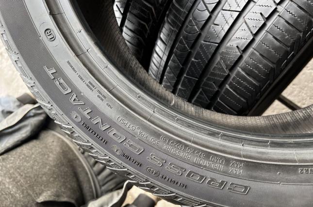 Continental ContiCrossContact LX2 245/45 R20