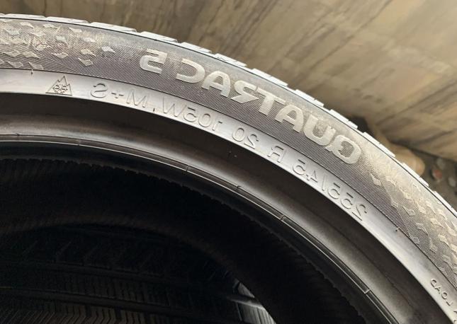 Vredestein Quatrac 255/45 R20