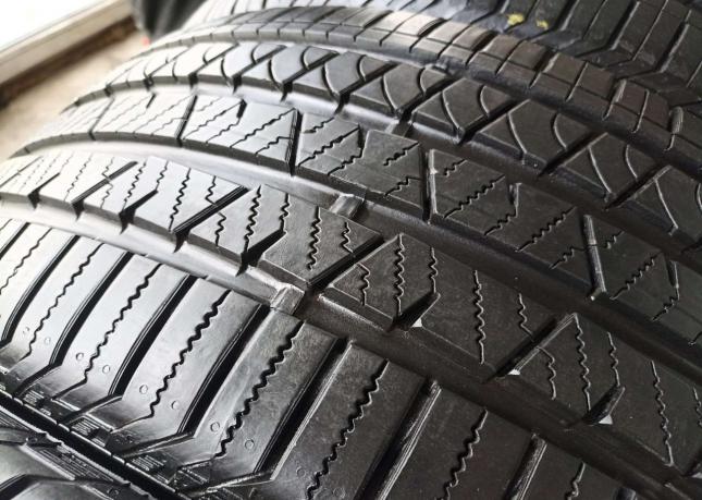 Continental ContiCrossContact LX 245/45 R20