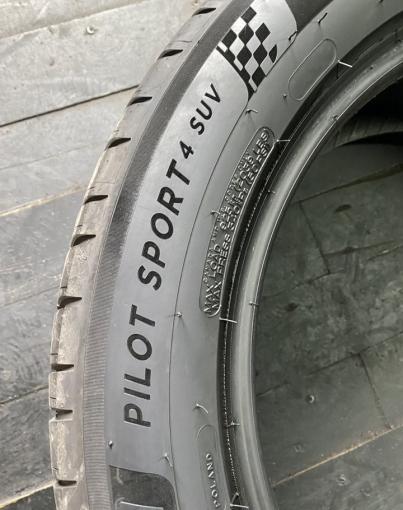 Michelin Pilot Sport 4 SUV 245/50 R19